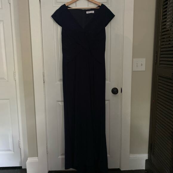 Mac Duggal Ieena Gown Dress Maxi Navy Blue Slit V Neck Sleeves Ruched Stretch - Picture 7 of 11